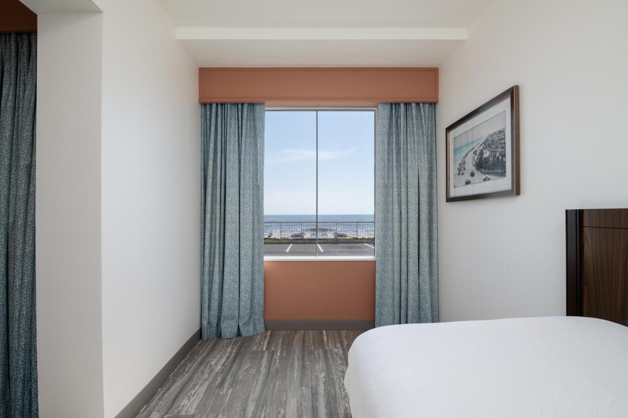 Hilton Garden Inn Daytona Beach Oceanfront Exterior foto