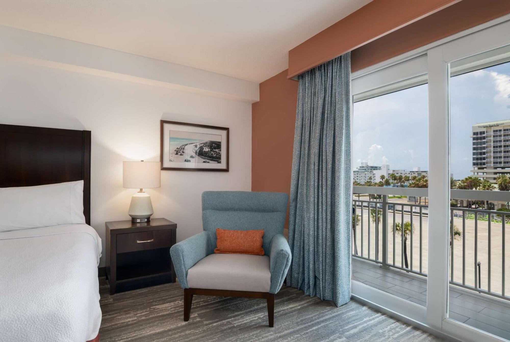Hilton Garden Inn Daytona Beach Oceanfront Exterior foto